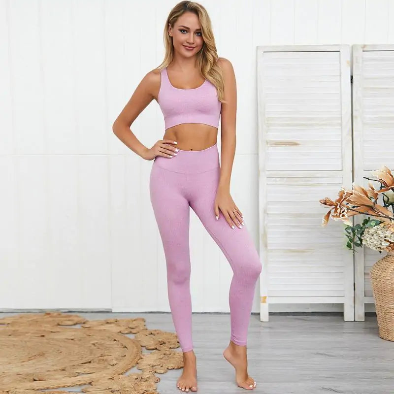 womans workout leggings and bra